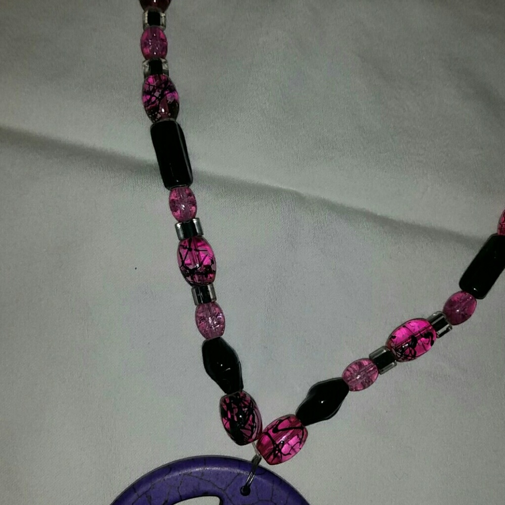 Necklace - Picture 3 of 3